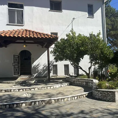 Art.villa.nike Kinira